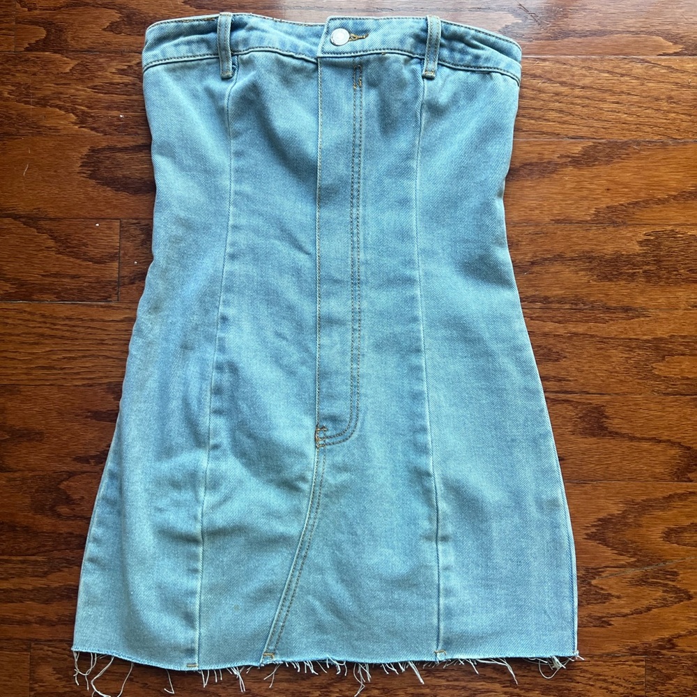 PrettyLittleThing Light Blue Strapless Denim Mini Dress